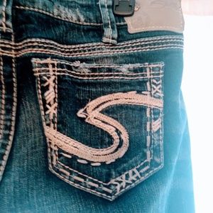 Silver Jeans -Tuesday Low Capri